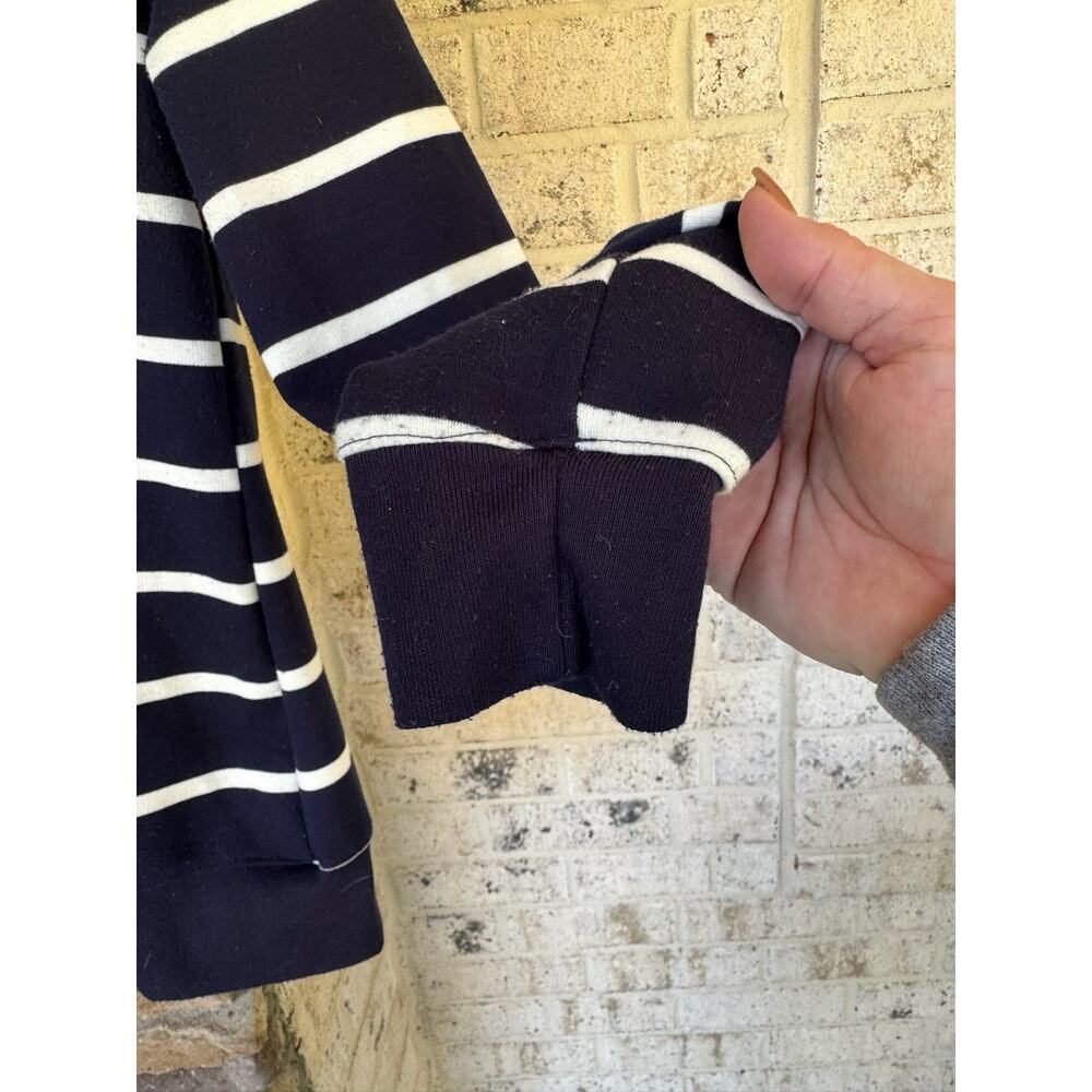 Boutique Hoodie-Size Medium - Picture 2 of 4